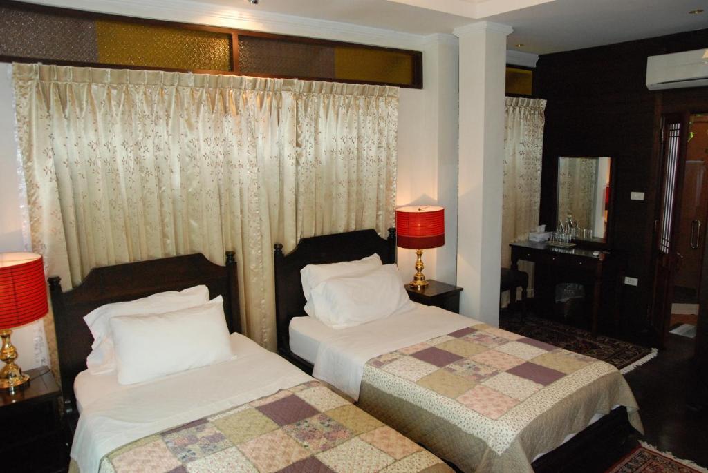 Santitham Guest House Chiang Mai Eksteriør bilde